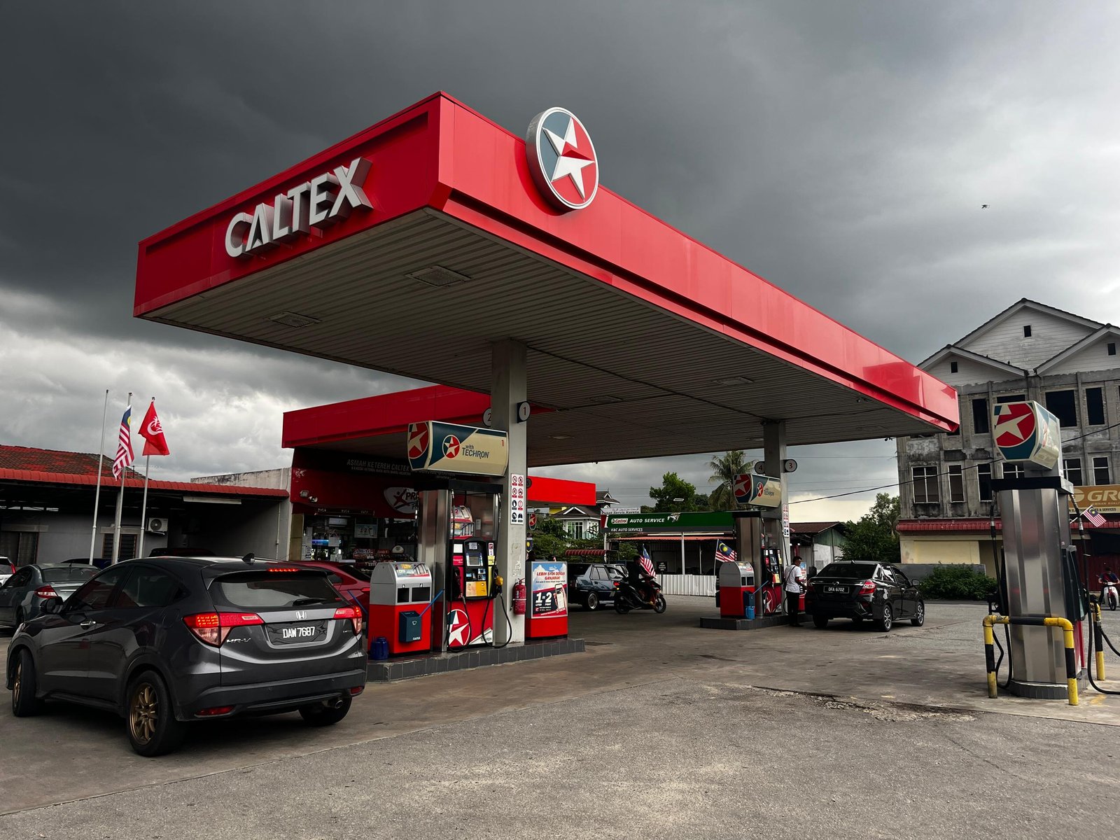 Asmah Ketereh Caltex Oil_2024.jpeg